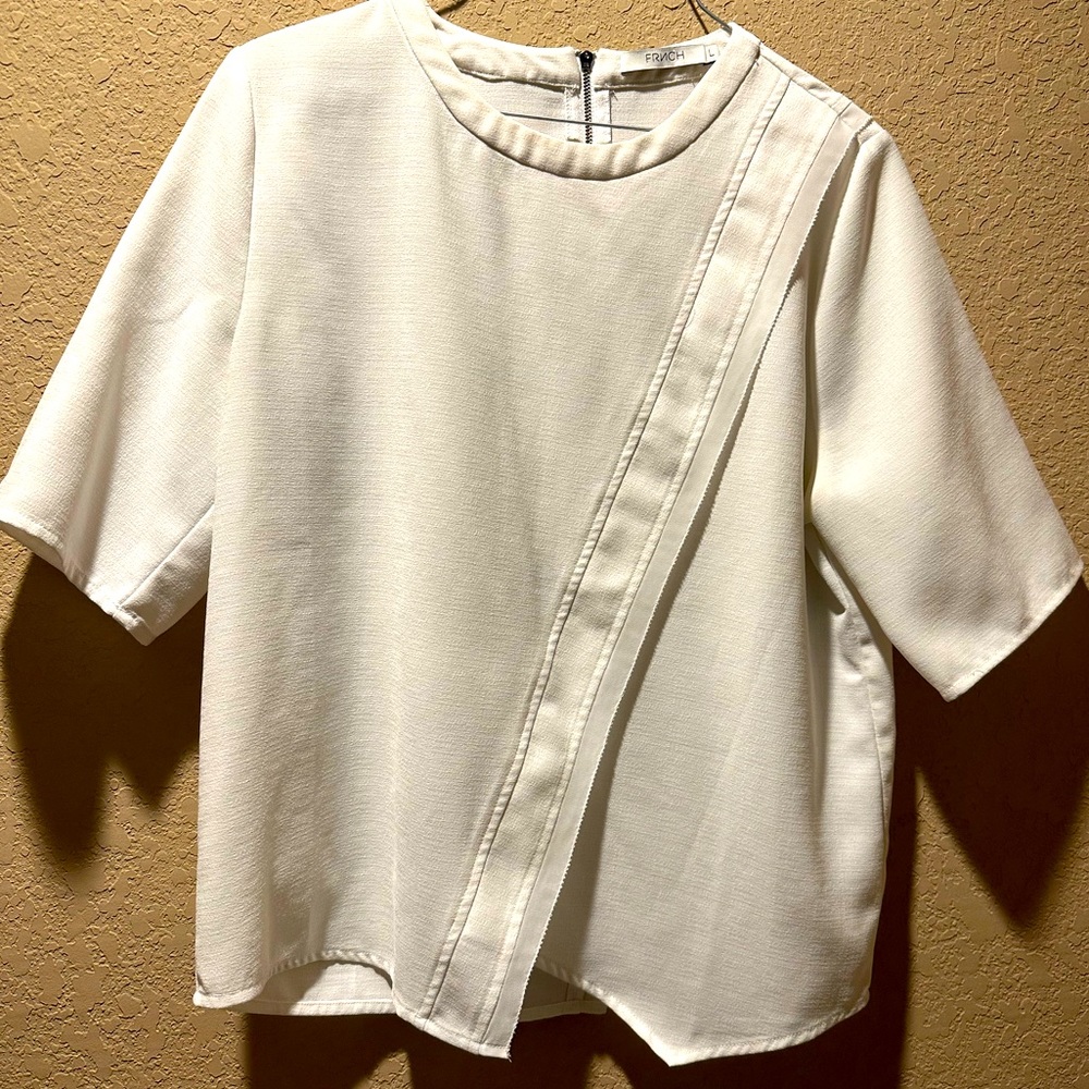 Shirt perfect for a office attired